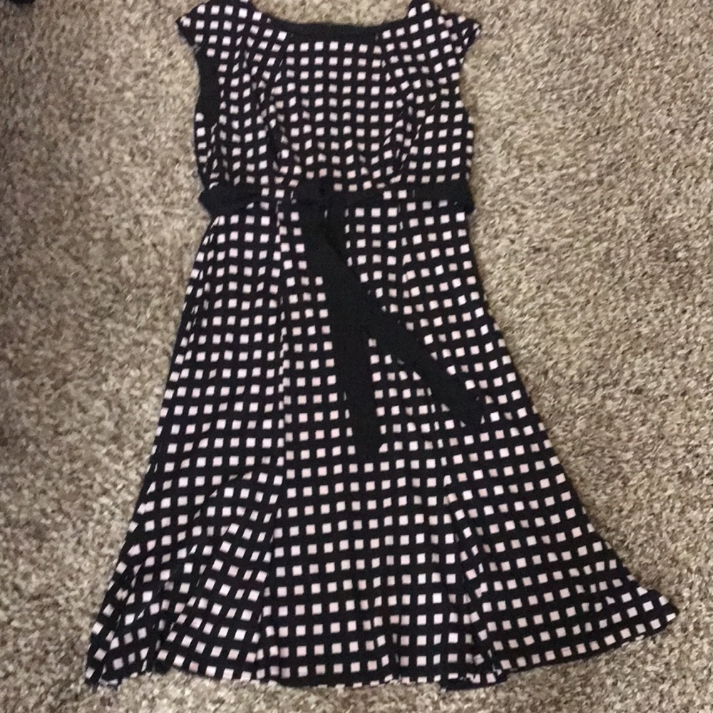 Spring/Summer Dress - Picture 3 of 3